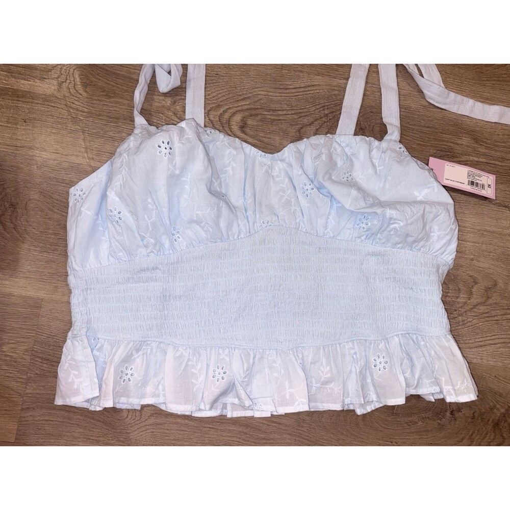Women’s 2X Smocked Eyelet Crop Shirt Ribbon shoulder ties NWT